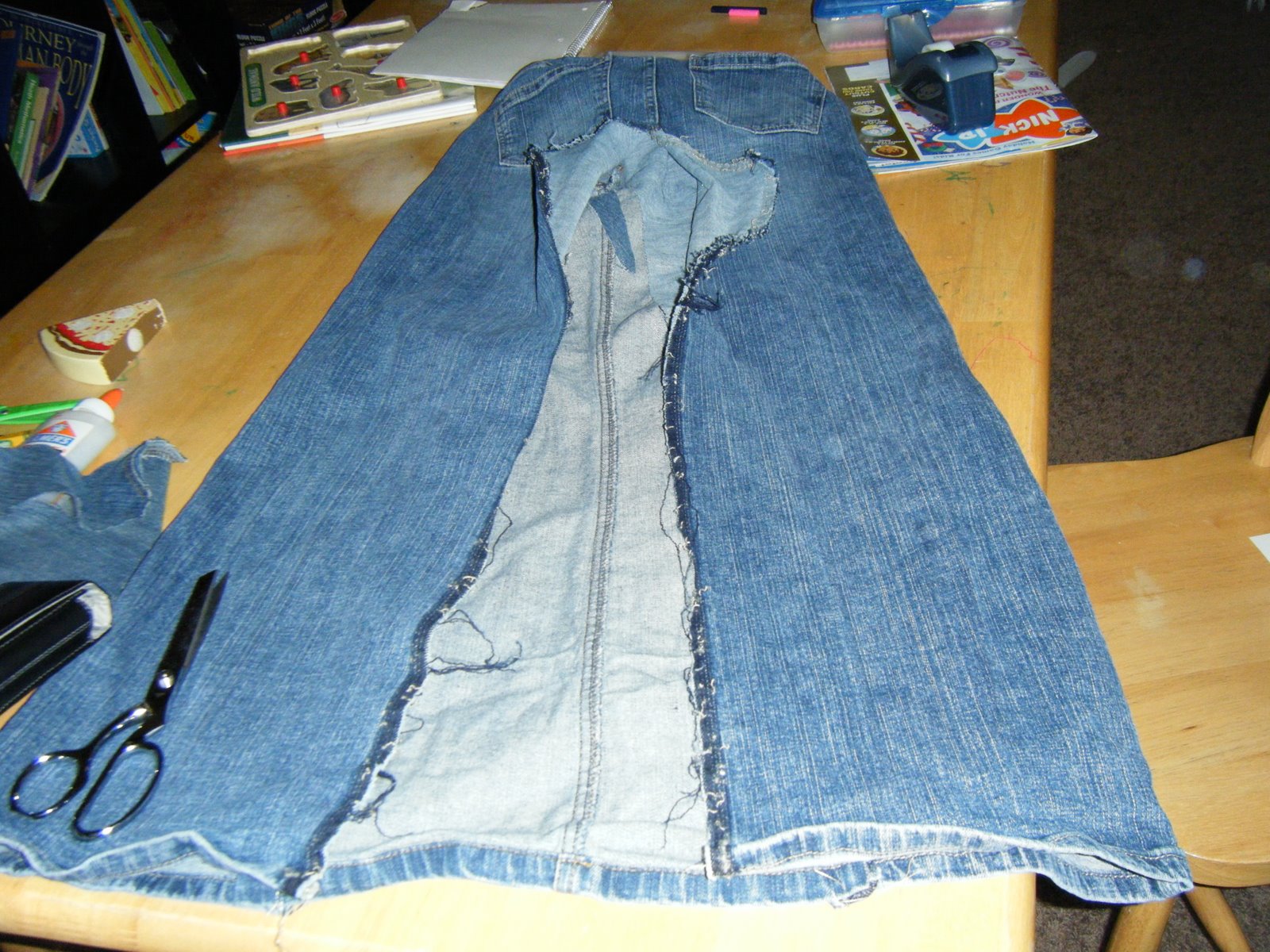 Сделать из джинс юбку